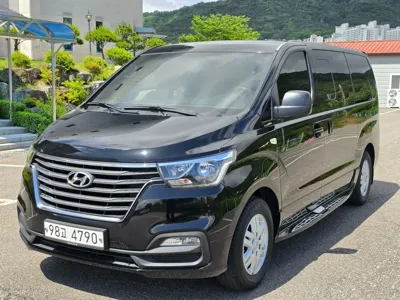 Hyundai Starex 2021, 85000 км, за 23800000 KRW