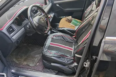 Volkswagen Lavida 2017, 64500 км, за 38455.02 CNY - фото 25