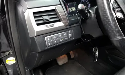 KG_Mobility_Ssangyong Rexton 2018, 165281 км, за 12990000 KRW - фото 16