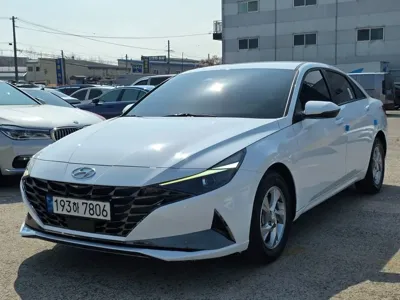 Hyundai Avante · 2022 год