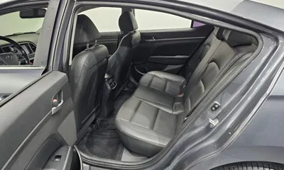 Hyundai Avante 2017, 146369 км, за 8500000 KRW - фото 12