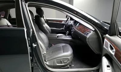 Hyundai Genesis 2016, 207047 км, за 5500000 KRW - фото 11