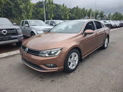 Volkswagen Lamando 2017, 113600 км, за 40900 CNY - фото 1