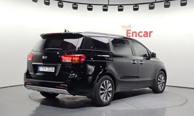 Kia Canival 2018, 219978 км, за 7200000 KRW