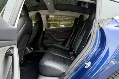 Tesla Model 3 2019, 114900 км, за 146663.62 CNY - фото 19