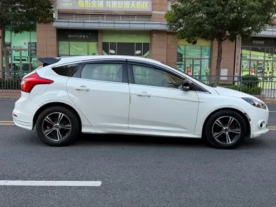 Ford Focus 2014, 98000 км, за 13799 CNY - фото 11
