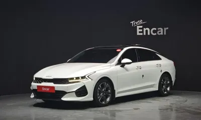 Kia K5 · 2023 год