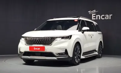 Kia Canival · 2023 год