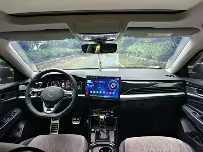 Volkswagen Passat 2024, 57000 км, за 117800 CNY - фото 7