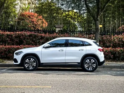 Mercedes-Benz GLA 2023, 30000 км, за 139800 CNY - фото 3