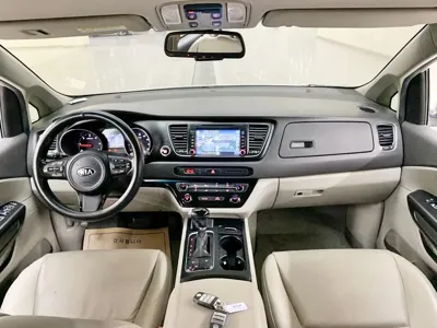 Kia Canival 2015, 256861 км, за 5500000 KRW - фото 9