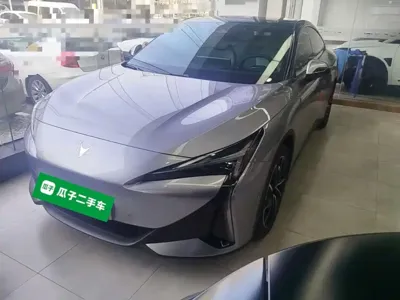Arcfox Alpha S5 · 2026 год