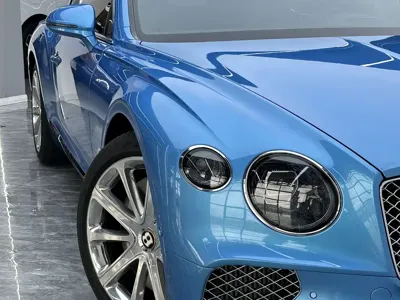 Bentley Continental 2020, 32500 км, за 1765000 CNY - фото 9