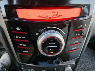 KG_Mobility_Ssangyong TIBOLI 2015, 125173 км, за 6700000 KRW - фото 12