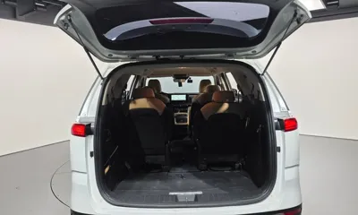 Kia Canival 2023, 180099 км, за 18900000 KRW - фото 20