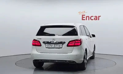 Mercedes-Benz B-Class 2018, 116907 км, за 11500000 KRW - фото 4