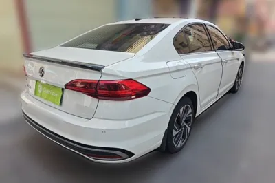 Volkswagen Bora 2023, 16000 км, за 109977.55 CNY - фото 6
