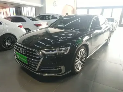 Audi A8 · 2019 год