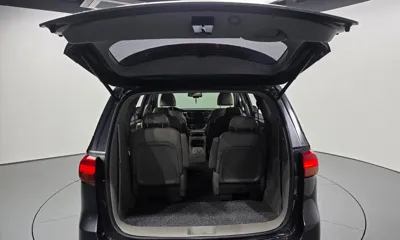 Kia Canival 2017, 214802 км, за 8900000 KRW - фото 20