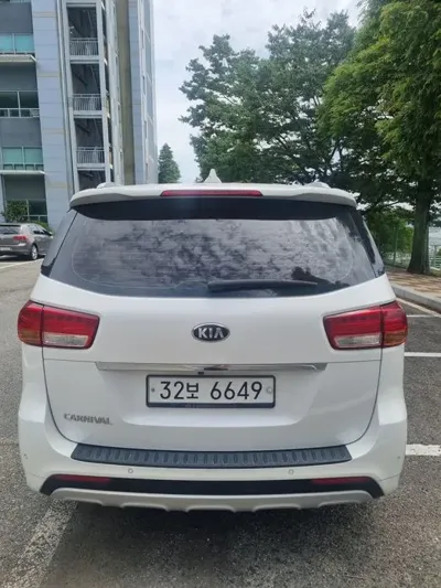 Kia Canival 2015, 147000 км, за 8700000 KRW - фото 2