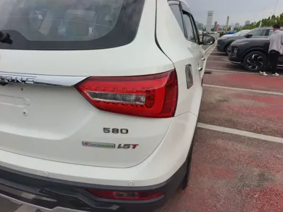 Dongfeng Fengon 580 2016, 55300 км, за 30427.71 CNY - фото 7