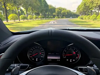 Mercedes-Benz C-Class AMG 2017, 100000 км, за 258000 CNY - фото 18