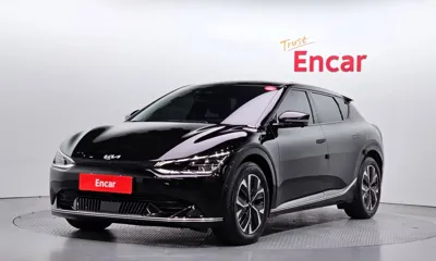 Kia EV6 · 2023 год