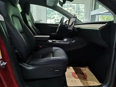 Tesla Model Y 2022, 61800 км, за 155800 CNY - фото 22