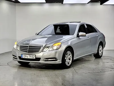 Mercedes-Benz E-Class · 2013 год