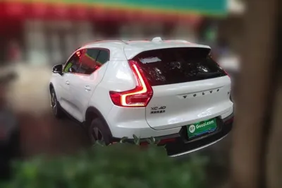 Volvo XC40 2023, 96500 км, за 88659.12 CNY