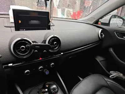 Audi A3 2017, 75100 км, за 52500 CNY - фото 6