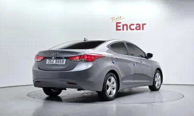 Hyundai Avante 2011, 142226 км, за 3600000 KRW