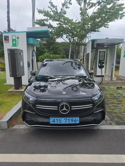 Mercedes-Benz EQA 2023, 67500 км, за 45690000 KRW - фото 3