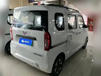 Wuling Zhiguang EV 2026, 100 км, за 51000 CNY