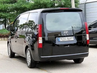 Hyundai Staria 2023, 33960 км, за 28900000 KRW