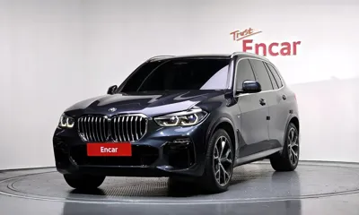 BMW X5 · 2021 год