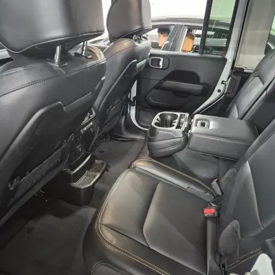 Jeep Wrangler 2024, 26460 км, за 56500000 KRW - фото 6