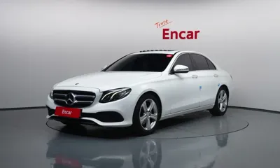 Mercedes-Benz E-Class · 2017 год
