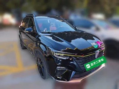 Roewe RX5 New Energy 2020, 32500 км, за 54635.28 CNY
