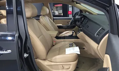Kia Canival 2017, 166107 км, за 10500000 KRW - фото 11