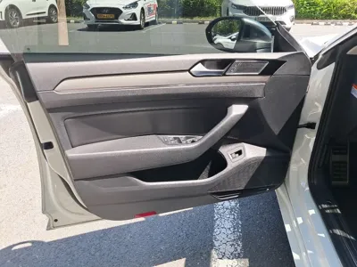 Volkswagen Arteon 2019, 128912 км, за 16000000 KRW - фото 14