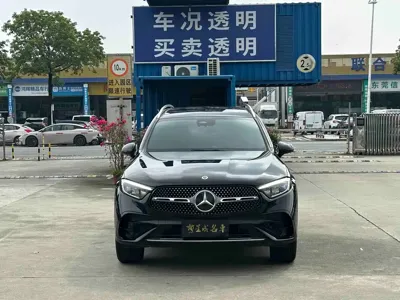 Mercedes-Benz GLC 2023, 34000 км, за 276000 CNY