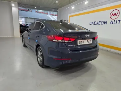 Hyundai Avante 2017, 74836 км, за 8700000 KRW