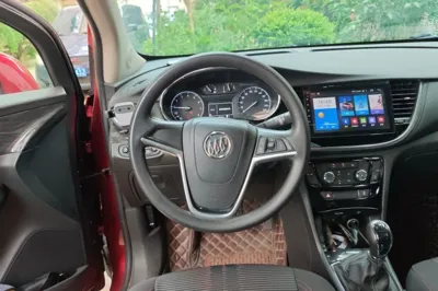 Buick Encore 2016, 86100 км, за 23972.49 CNY - фото 10