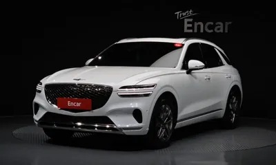 Genesis GV70 · 2022 год