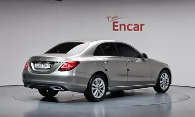 Mercedes-Benz C-Class 2020, 66042 км, за 24990000 KRW - фото 2