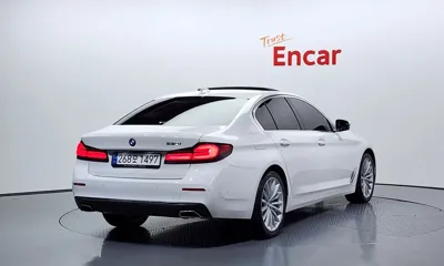 BMW 5-Series 2023, 48221 км, за 39000000 KRW
