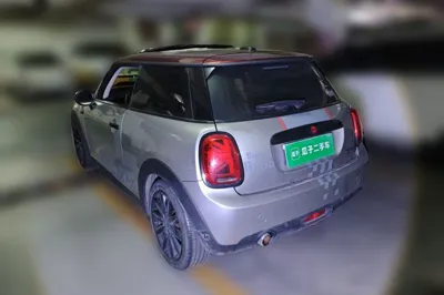 MINI MINI 2018, 40500 км, за 89012.61 CNY