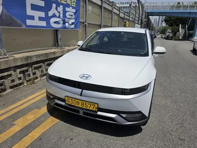 Hyundai Ioniq5 · 2022 год