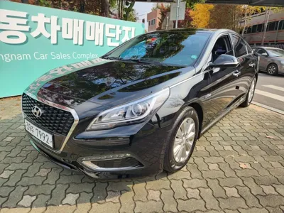 Hyundai Sonata · 2015 год